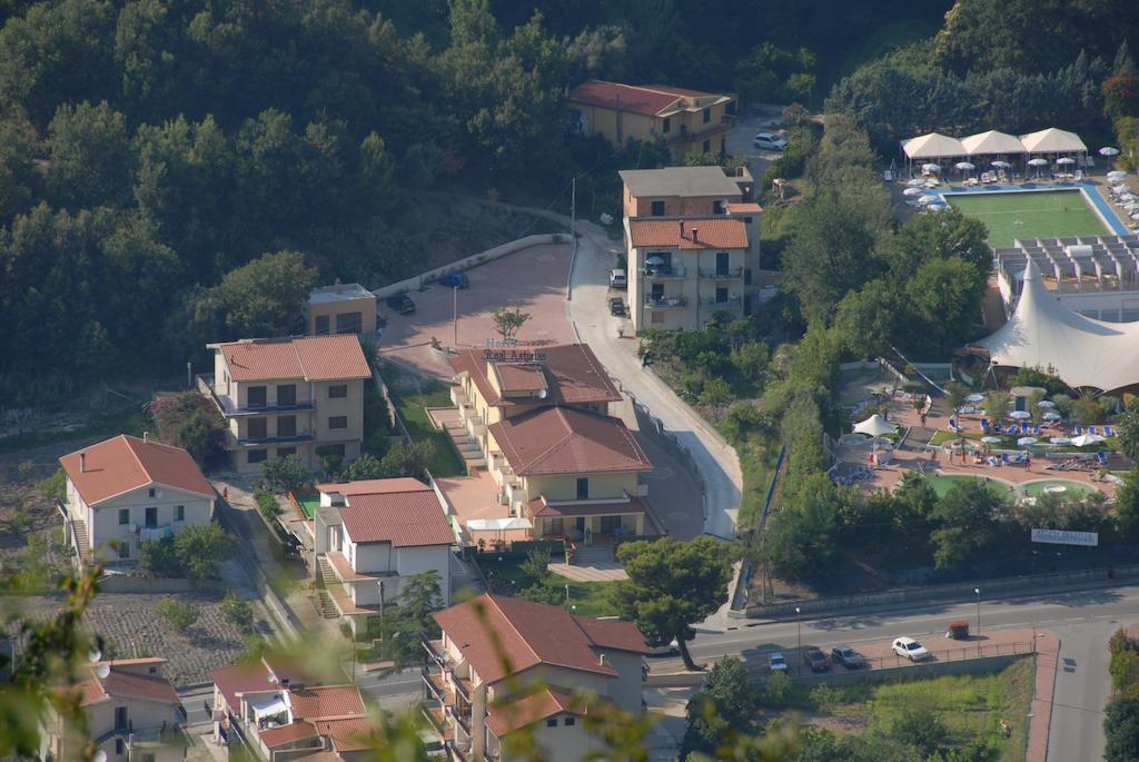 Real Asturias Hotel อัคควัปเปซา ภายนอก รูปภาพ